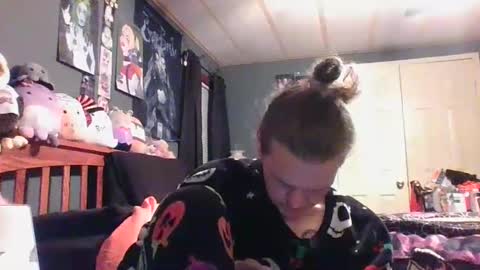 Snapshot of psycholette chatting on December 6, 4:14 am ThickLetteSweetheart online show from December 6, 4:14 am