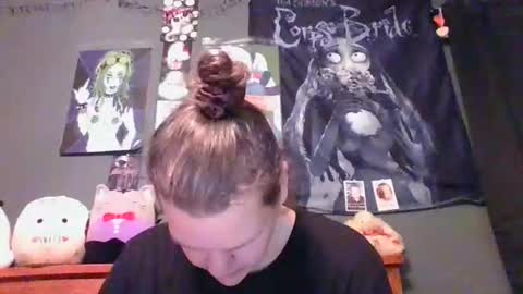 Snapshot of psycholette chatting on December 20, 12:51 am ThickLetteSweetheart online show from December 20, 12:51 am