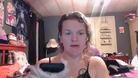 Snapshot of psycholette chatting on April 4, 12:53 am ThickLetteSweetheart online show from April 4, 12:53 am