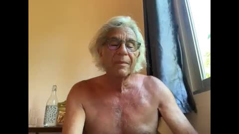 psymour1 online show from February 11, 8:58 am