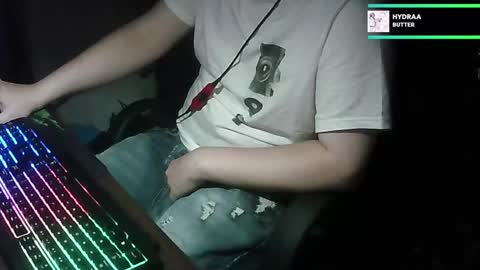 Snapshot of pt35l chatting on February 10, 4:08 am your mysterious man online show from February 10, 4:08 am