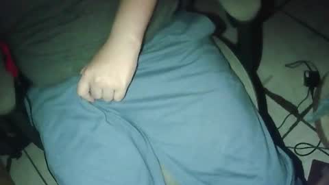 Snapshot of pt35l chatting on March 12, 2:50 am your mysterious man online show from March 12, 2:50 am