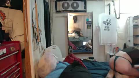 Snapshot of puff0169 chatting on March 31, 2:02 am puff0169 online show from March 31, 2:02 am