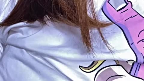 Snapshot of puff_witch chatting on December 18, 12:07 pm Nayaa Nay 3 online show from December 18, 12:07 pm