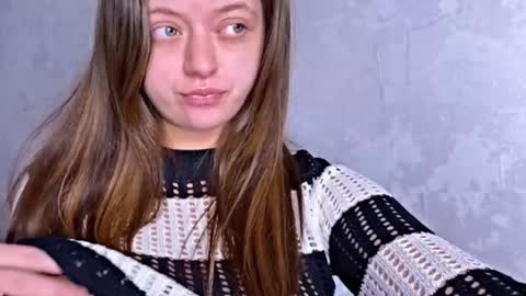 Snapshot of puff_witch chatting on December 21, 7:03 am Nayaa Nay 3 online show from December 21, 7:03 am