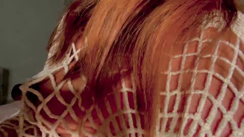 Snapshot of puff_witch chatting on December 31, 10:58 am Nayaa Nay 3 online show from December 31, 10:58 am