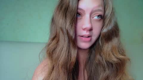 Snapshot of puff_witch chatting on January 17, 2:39 pm Nayaa Nay 3 online show from January 17, 2:39 pm