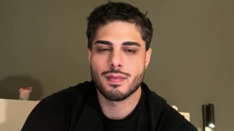 Snapshot of puffishere chatting on April 6, 7:48 pm puffishere online show from April 6, 7:48 pm