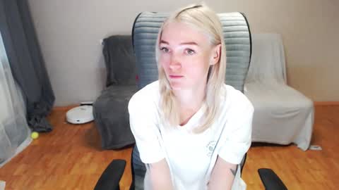 Polly online show from September 25, 6:17 am