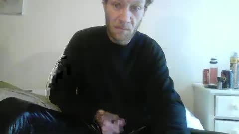 Snapshot of pumpindk chatting on February 10, 10:53 am Pumpin online show from February 10, 10:53 am