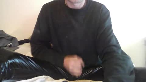 Snapshot of pumpindk chatting on September 14, 8:13 am Pumpin online show from September 14, 8:13 am