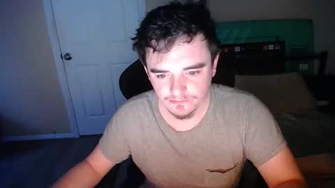 pumpkin_smash69 online show from April 3, 10:46 am