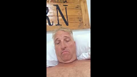 Pumpkinpatchman online show from April 3, 2:09 am