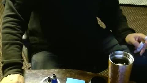 Snapshot of punkypapi chatting on November 8, 8:03 am Jojo online show from November 8, 8:03 am