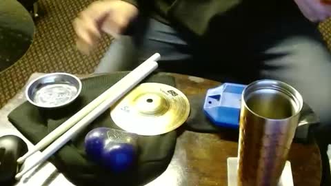 Snapshot of punkypapi chatting on December 2, 5:24 am Jojo online show from December 2, 5:24 am