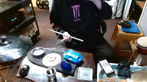 Snapshot of punkypapi chatting on February 3, 5:27 am Jojo online show from February 3, 5:27 am