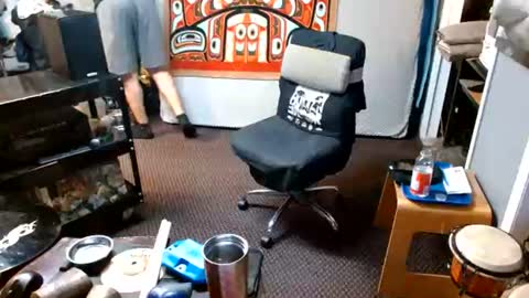 Snapshot of punkypapi chatting on June 30, 4:24 am Jojo online show from June 30, 4:24 am