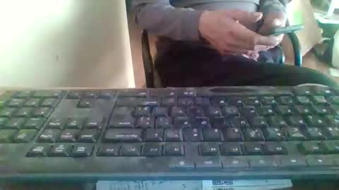 pup_y online show from January 7, 3:25 pm