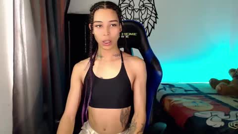 Cris online show from November 14, 3:11 pm