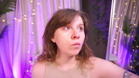 Snapshot of pure_dirt chatting on February 1, 5:39 am constant schedule Wednesday Friday Saturday Sunday The Rosemarie online show from February 1, 5:39 am