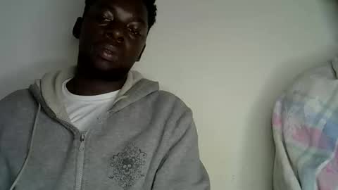 Snapshot of pureblack_ chatting on October 5, 6:17 pm Pureblack online show from October 5, 6:17 pm