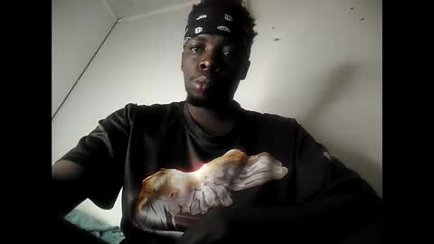 Pureblack  online show from October 10, 10:03 am