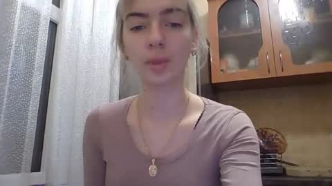 Snapshot of purelust_naomi chatting on January 17, 3:39 pm purelust_naomi online show from January 17, 3:39 pm