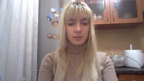 Snapshot of purelust_naomi chatting on February 10, 6:45 pm purelust_naomi online show from February 10, 6:45 pm