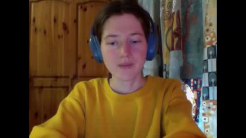 Snapshot of purple_cat55 chatting on October 15, 10:04 am purple_cat55 online show from October 15, 10:04 am