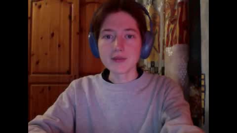 Snapshot of purple_cat55 chatting on October 25, 10:12 am purple_cat55 online show from October 25, 10:12 am