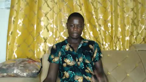 purple_hearts online show from February 21, 3:07 am