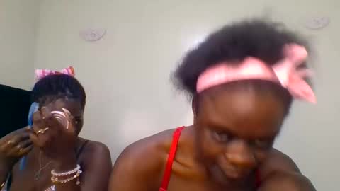 purple_honey1 online show from May 13, 4:15 pm