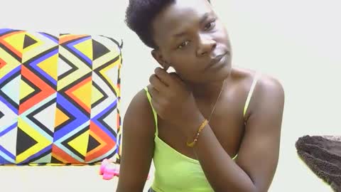 Snapshot of purple_raaine chatting on November 23, 9:42 am purple Rain online show from November 23, 9:42 am