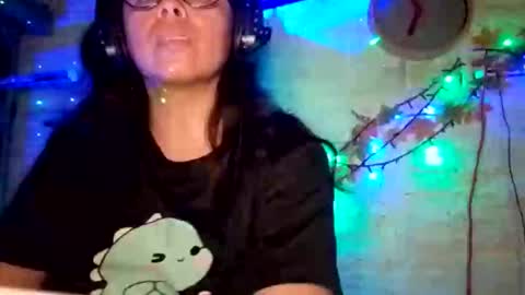 Snapshot of purpura14 chatting on September 28, 2:28 am purpura14 online show from September 28, 2:28 am