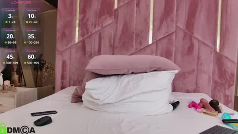 Amy online show from March 22, 5:00 am