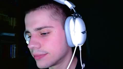 pusaprada online show from February 8, 2:31 pm