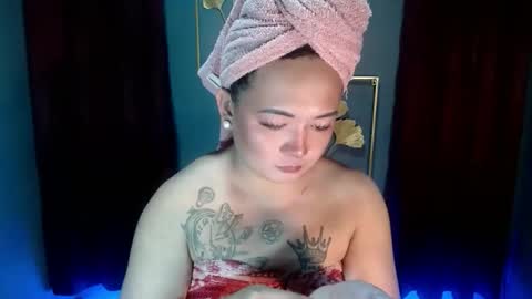 pussy_and_cock_lover online show from April 19, 6:35 am