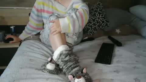 Snapshot of pussy_for_u chatting on January 17, 2:07 pm Lara online show from January 17, 2:07 pm
