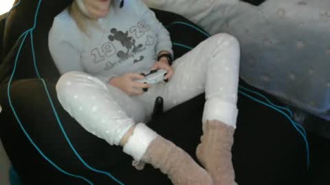 Snapshot of pussy_for_u chatting on January 26, 5:13 pm Lara online show from January 26, 5:13 pm