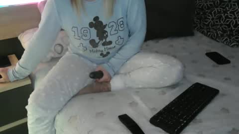 Snapshot of pussy_for_u chatting on January 26, 10:35 pm Lara online show from January 26, 10:35 pm