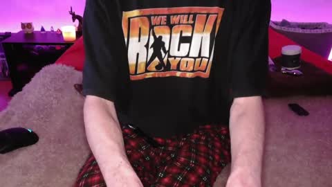 pussylover2182 online show from February 4, 6:04 am