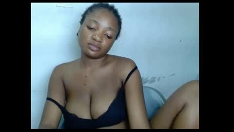 pussyxwetx online show from May 16, 12:51 am