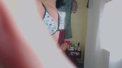 Snapshot of putiputisexo chatting on May 13, 9:11 pm putinaicolls online show from May 13, 9:11 pm