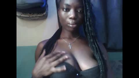 Snapshot of pweedy_ora chatting on June 28, 9:26 am ora online show from June 28, 9:26 am
