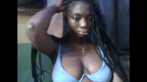 Snapshot of pweedy_ora chatting on July 3, 9:16 am ora online show from July 3, 9:16 am