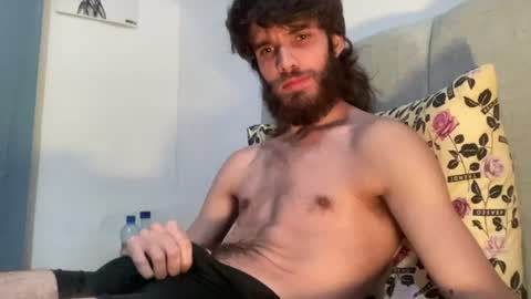 Snapshot of pygmaboy chatting on June 17, 6:05 am pygmaboy online show from June 17, 6:05 am