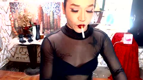 Queen Agatha online show from June 28, 2:12 pm