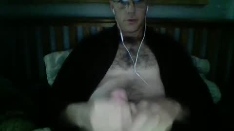 Snapshot of q2phq2ph chatting on October 12, 8:30 pm q2phq2ph online show from October 12, 8:30 pm