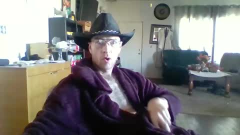 Snapshot of q2phq2ph chatting on October 18, 7:14 pm q2phq2ph online show from October 18, 7:14 pm