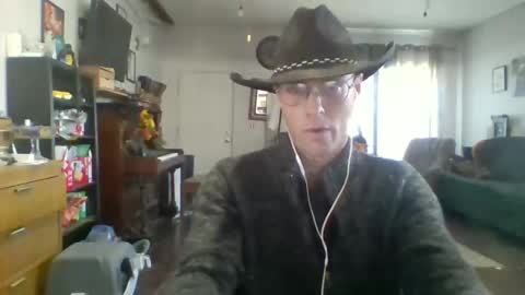 Snapshot of q2phq2ph chatting on October 21, 7:25 pm q2phq2ph online show from October 21, 7:25 pm